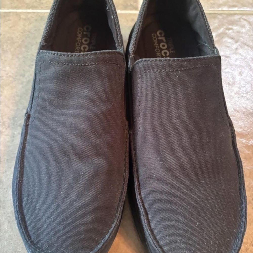 Crocs Men's Black Slip-On Shoes - Picture 2 of 3